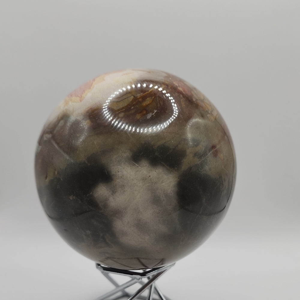 Elegant Mookaite Sphere - Picture 3 of 8